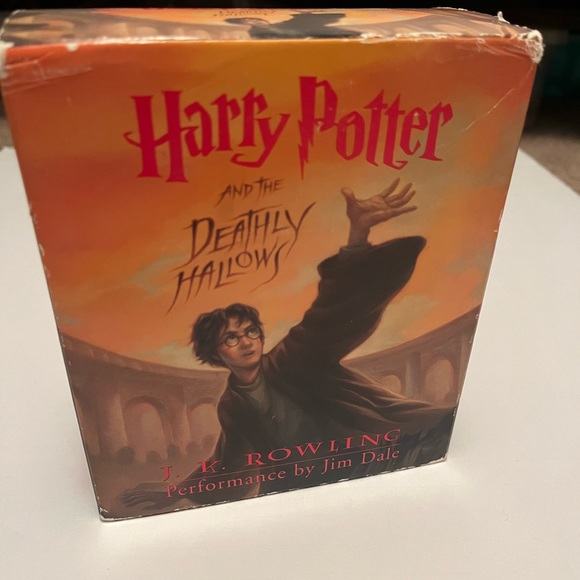 Preowned Harry Potter and the Deathly Hallows - Audio CD By J.K. Rowling - Picture 2 of 6
